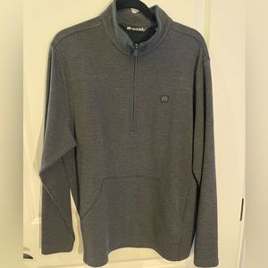 Travis Matthew Mens 3/4 zip.